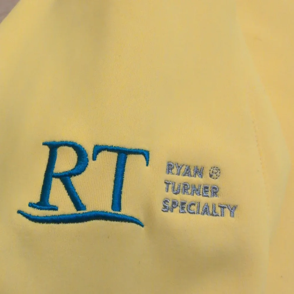 Zero Restriction Tour Series Mens XL Yellow Quarter Zip Golf Pullover Jacket